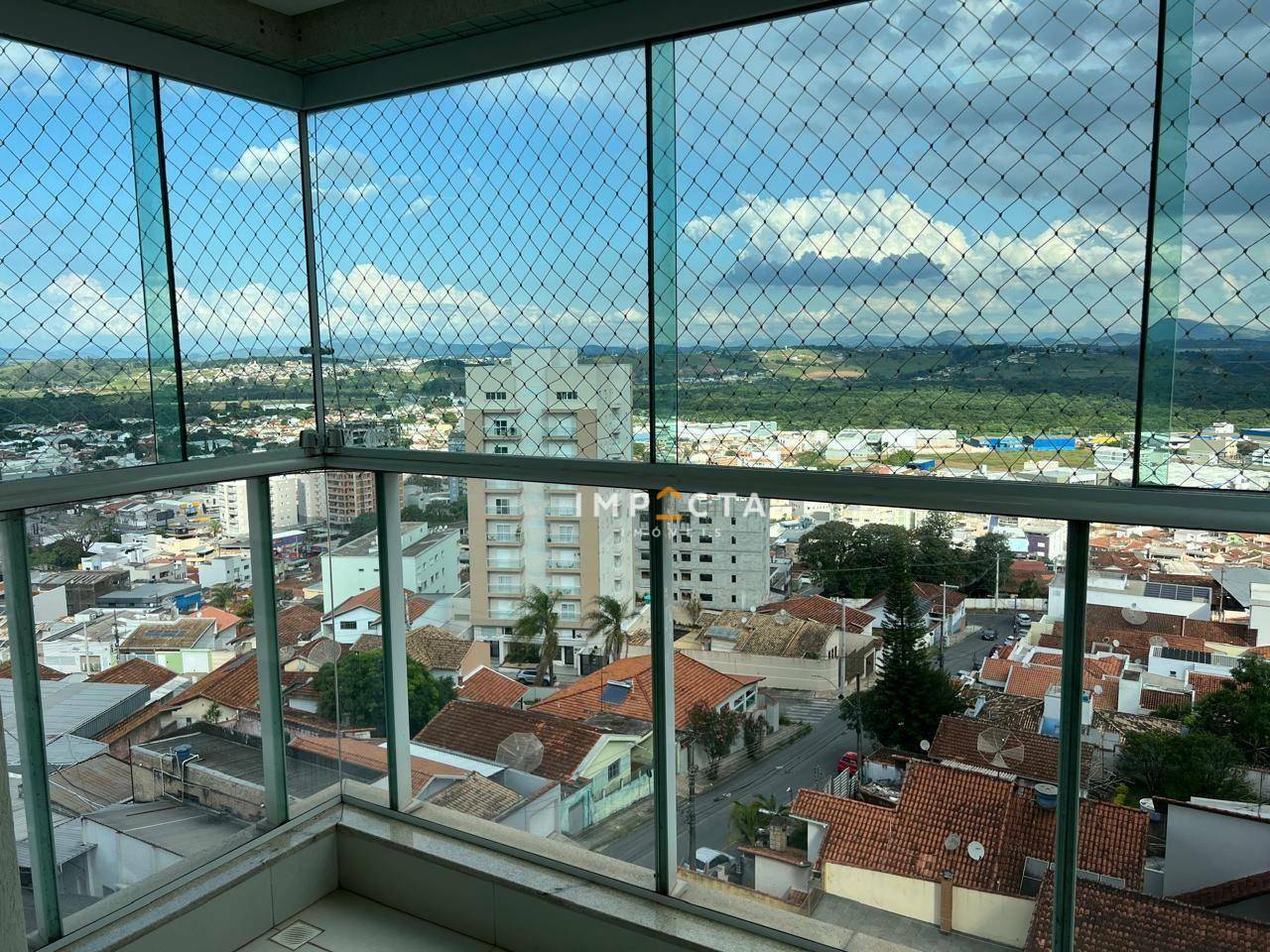 Apartamento à venda com 3 quartos, 132m² - Foto 1