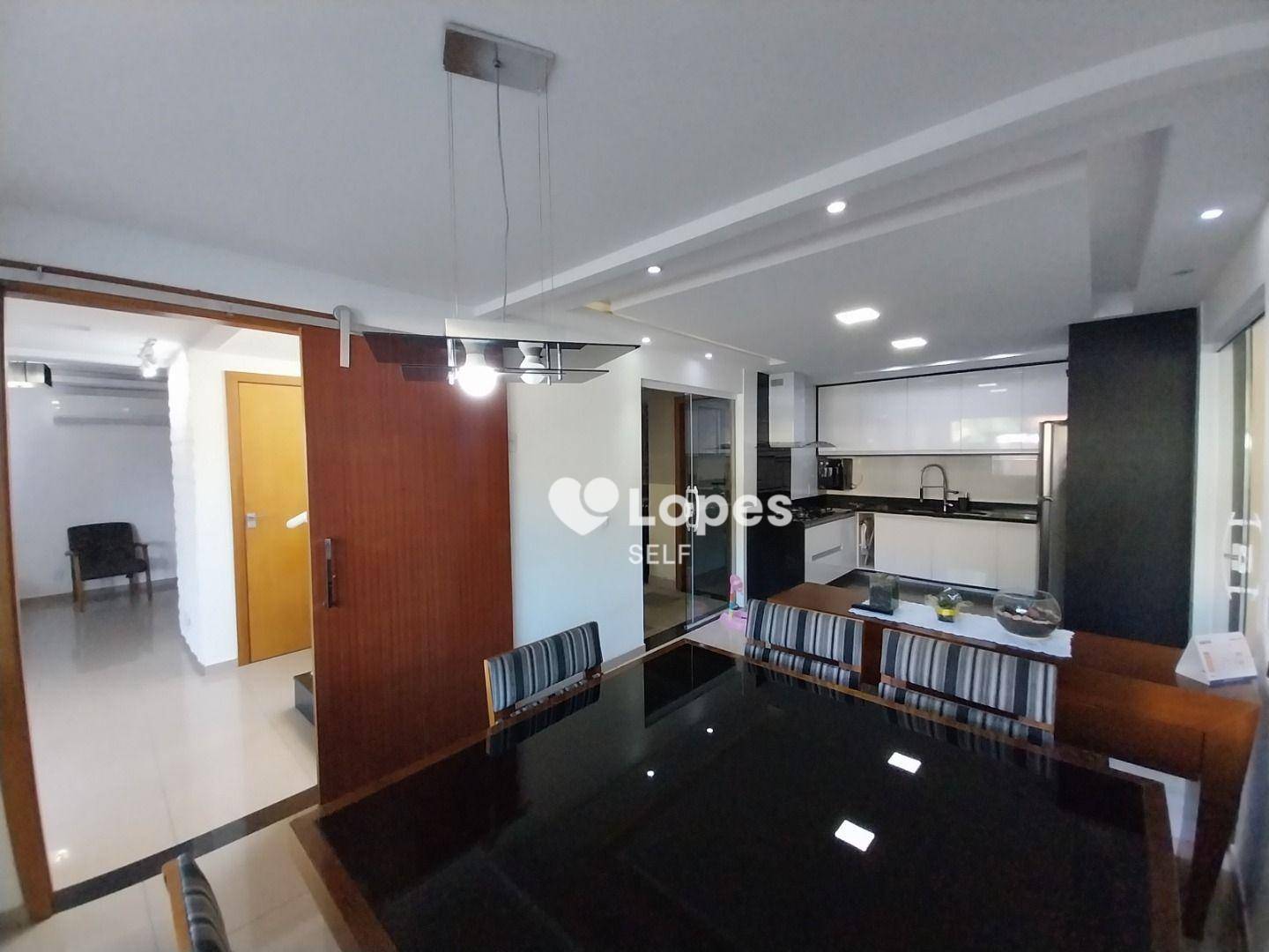 Casa à venda com 3 quartos, 180m² - Foto 7