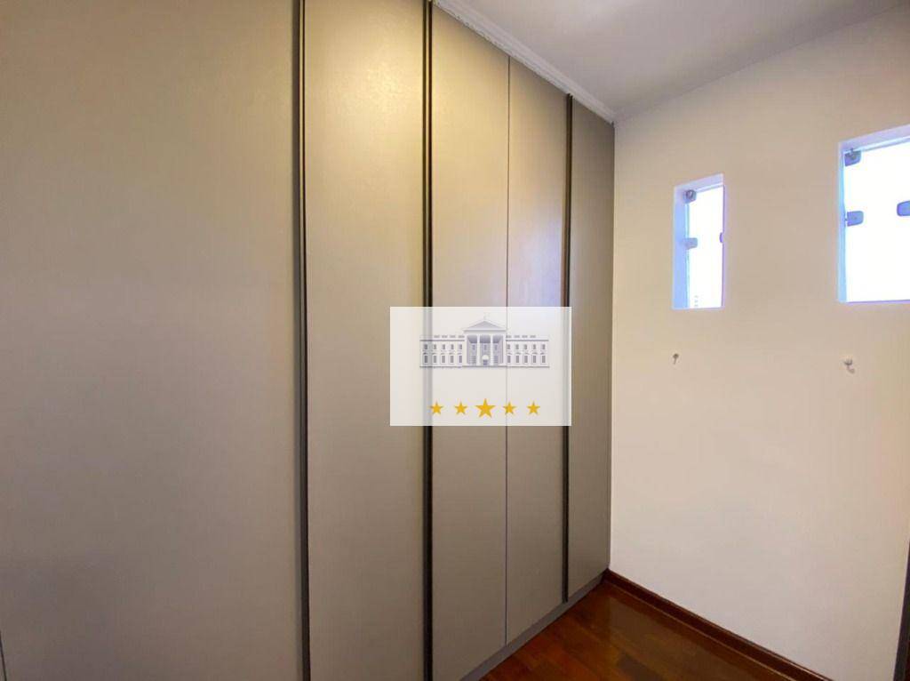 Sobrado à venda com 7 quartos, 491m² - Foto 18