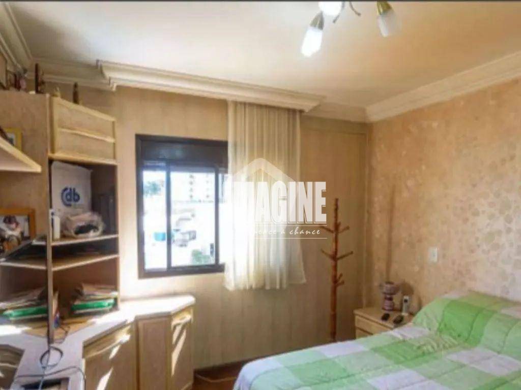 Apartamento à venda com 3 quartos, 210m² - Foto 16