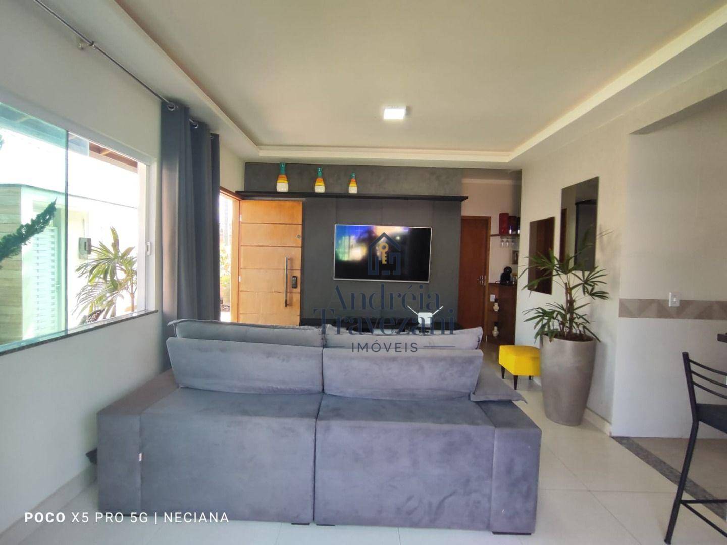 Casa à venda com 2 quartos, 112m² - Foto 4