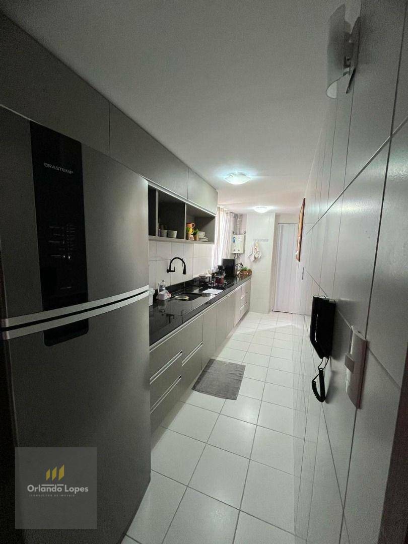 Apartamento à venda com 3 quartos, 85m² - Foto 19