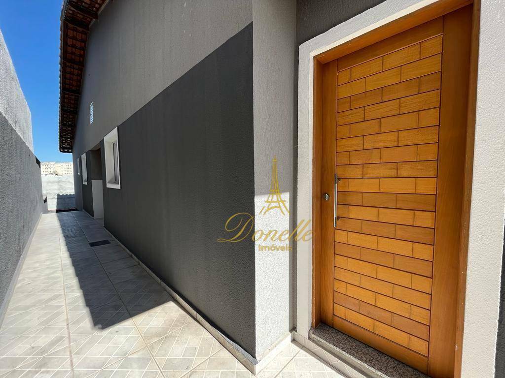 Casa à venda com 2 quartos, 70m² - Foto 16