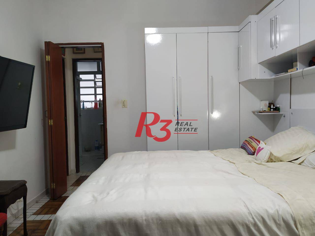 Apartamento à venda com 2 quartos, 100m² - Foto 17