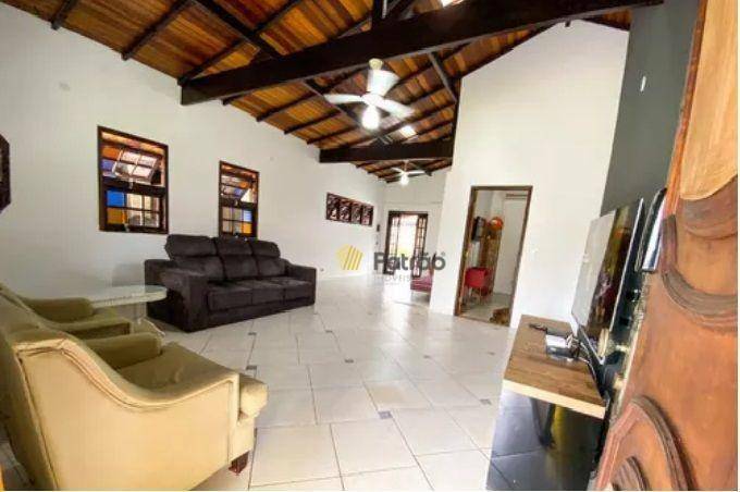 Casa à venda com 5 quartos, 400m² - Foto 3