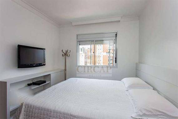 Apartamento à venda com 3 quartos, 162m² - Foto 10