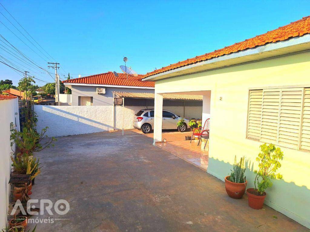 Casa à venda com 5 quartos, 143m² - Foto 29