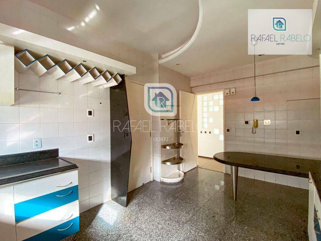 Apartamento à venda com 3 quartos, 233m² - Foto 8