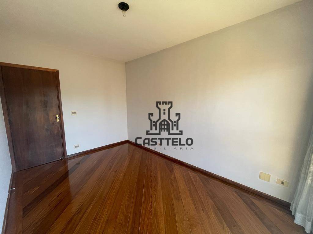 Casa à venda e aluguel com 4 quartos, 266m² - Foto 19