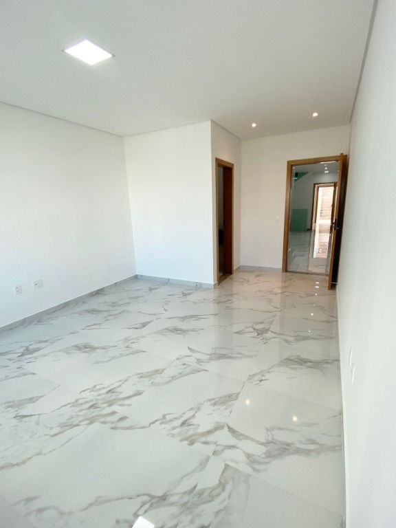 Sobrado à venda com 3 quartos, 240m² - Foto 35