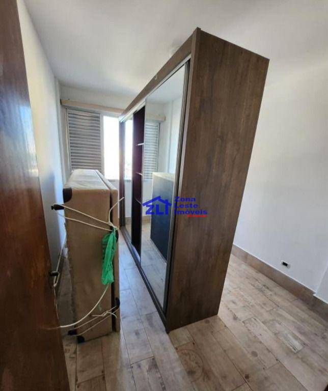 Apartamento para alugar com 2 quartos, 70m² - Foto 4