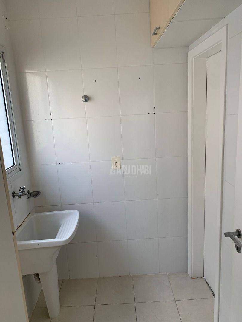 Apartamento à venda com 3 quartos, 113m² - Foto 10