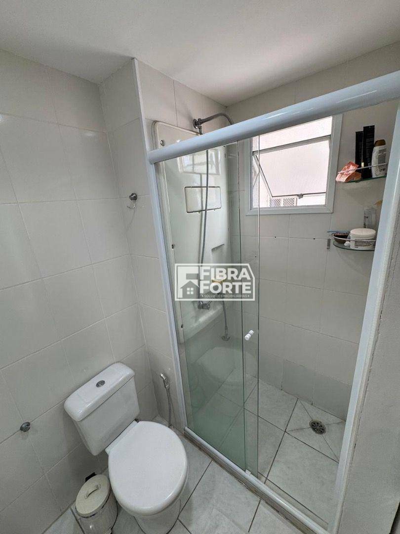 Apartamento à venda com 3 quartos, 87m² - Foto 16