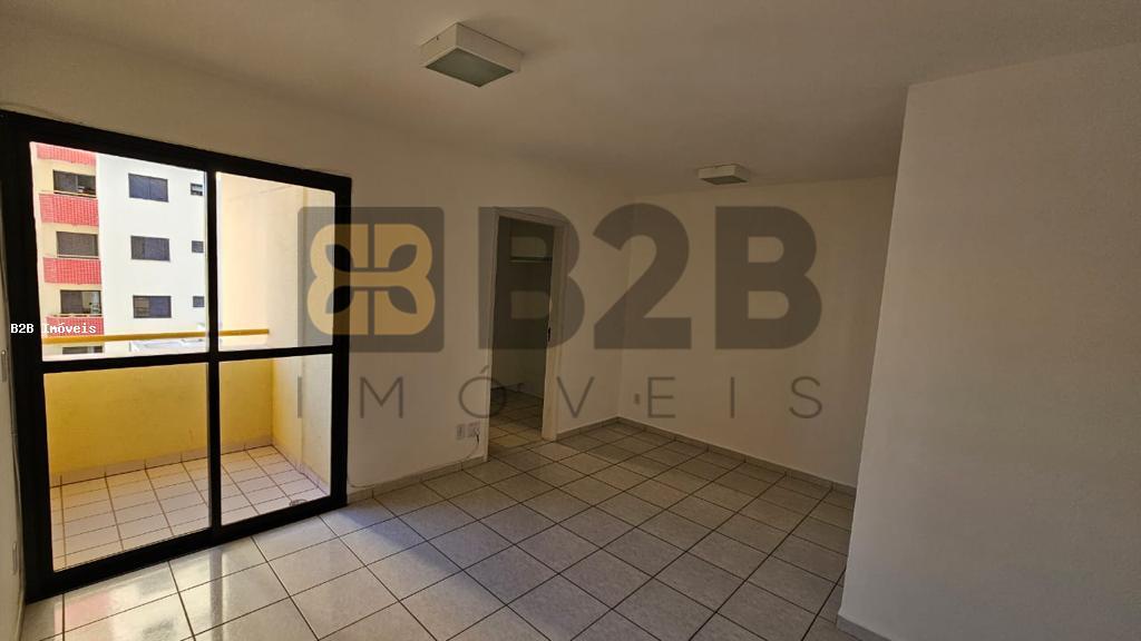 Apartamento à venda com 3 quartos, 76m² - Foto 1