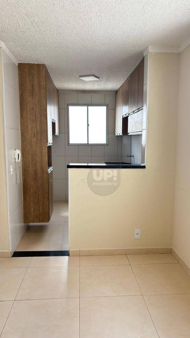 Apartamento, 2 quartos, 46 m² - Foto 2