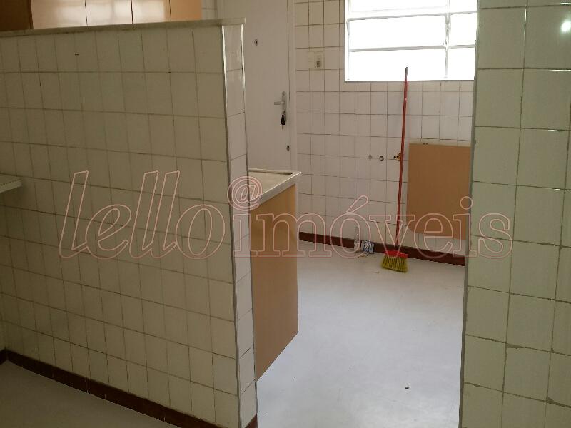 Apartamento para alugar com 3 quartos, 160m² - Foto 11