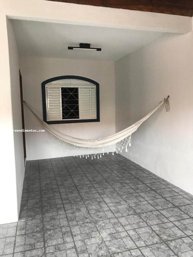 Casa à venda com 3 quartos, 180m² - Foto 17