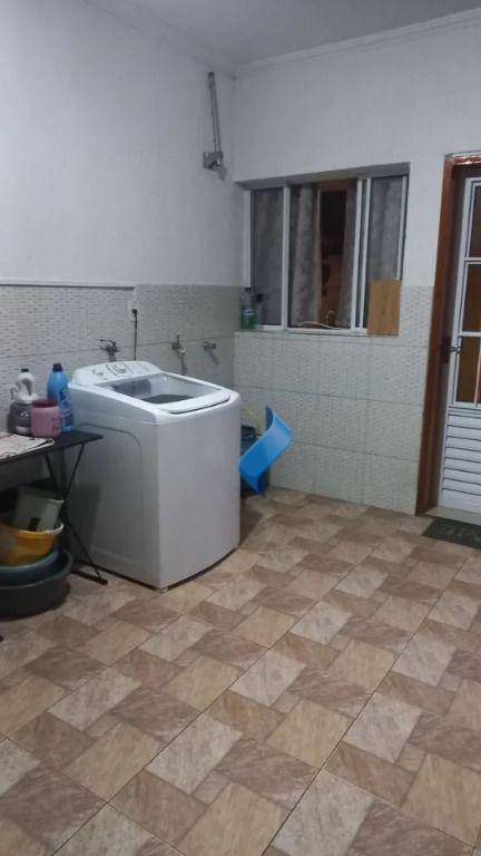 Casa à venda com 3 quartos, 130m² - Foto 12