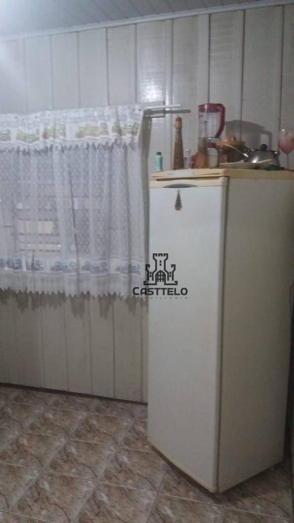 Casa à venda com 4 quartos, 150m² - Foto 19