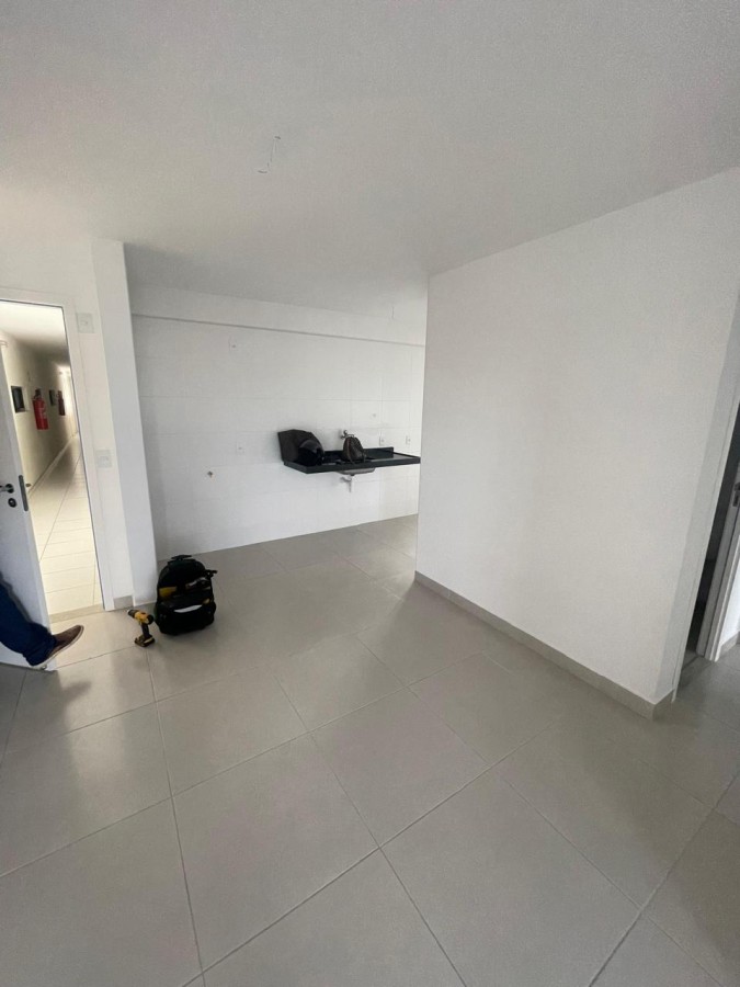 Apartamento à venda com 2 quartos, 63m² - Foto 14