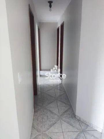 Apartamento à venda com 3 quartos, 90m² - Foto 4