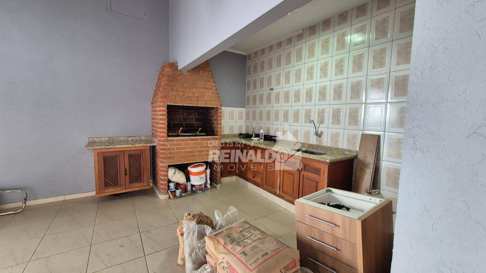 Casa, 3 quartos, 184 m² - Foto 3