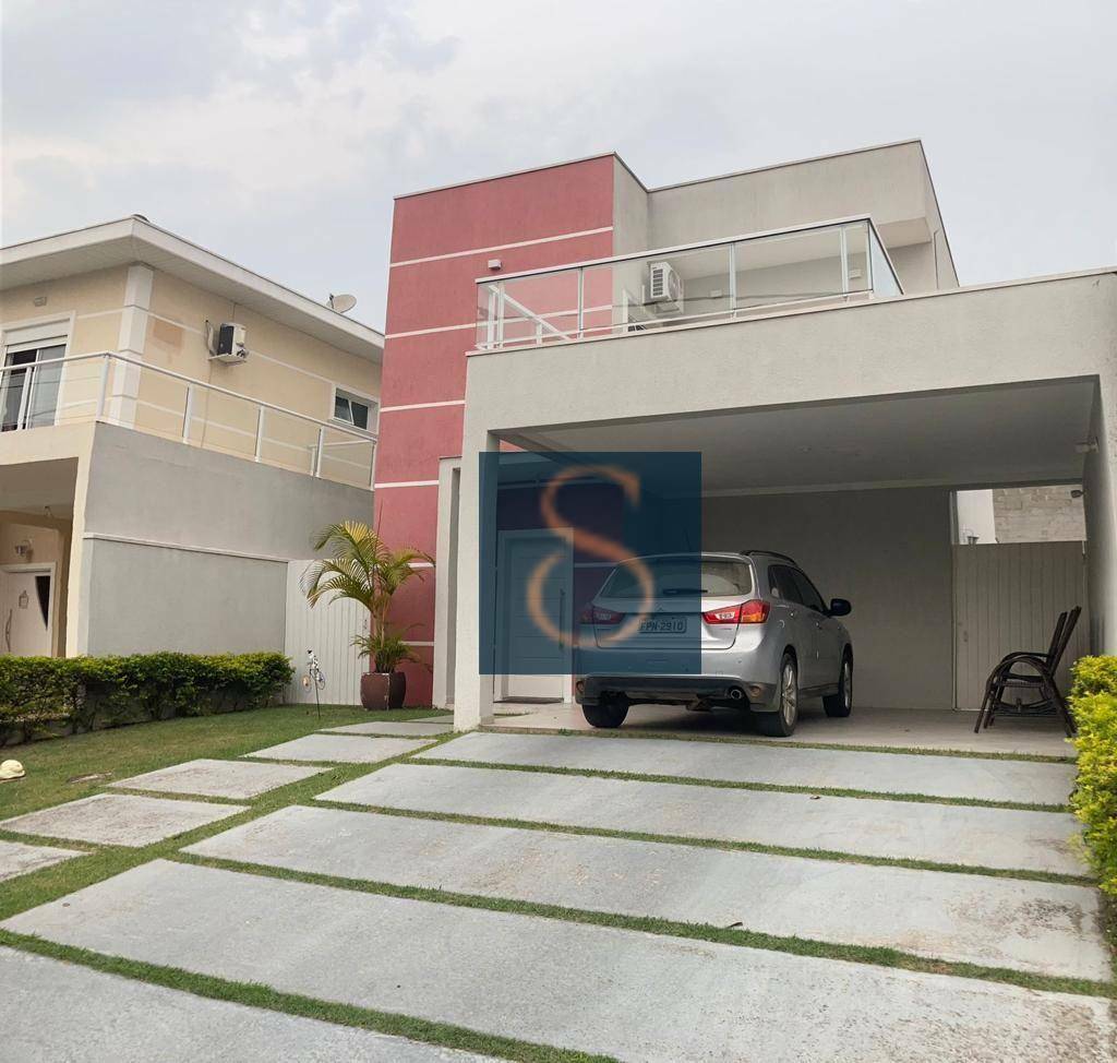 Sobrado à venda com 4 quartos, 200m² - Foto 1