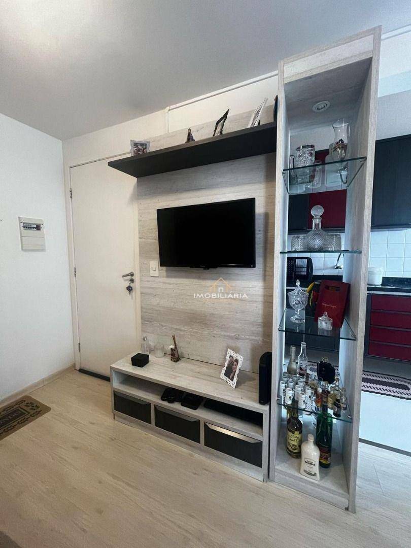 Apartamento à venda com 2 quartos, 43m² - Foto 2