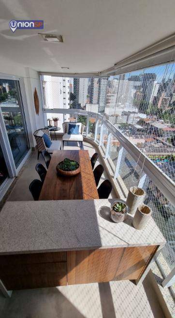 Apartamento à venda com 3 quartos, 120m² - Foto 4