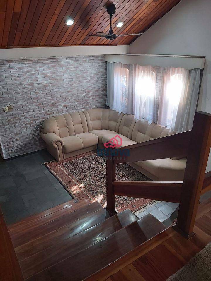 Sobrado à venda com 4 quartos, 240m² - Foto 3