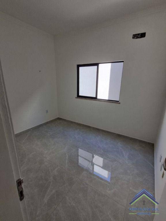 Casa à venda com 4 quartos, 154m² - Foto 12