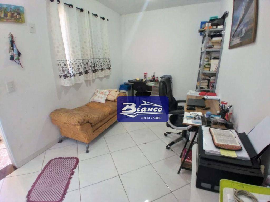 Casa à venda com 4 quartos, 280m² - Foto 32