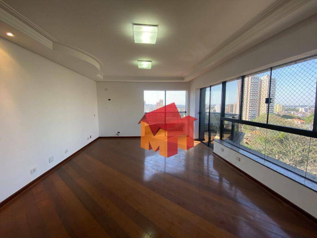 Apartamento à venda com 3 quartos, 210m² - Foto 3