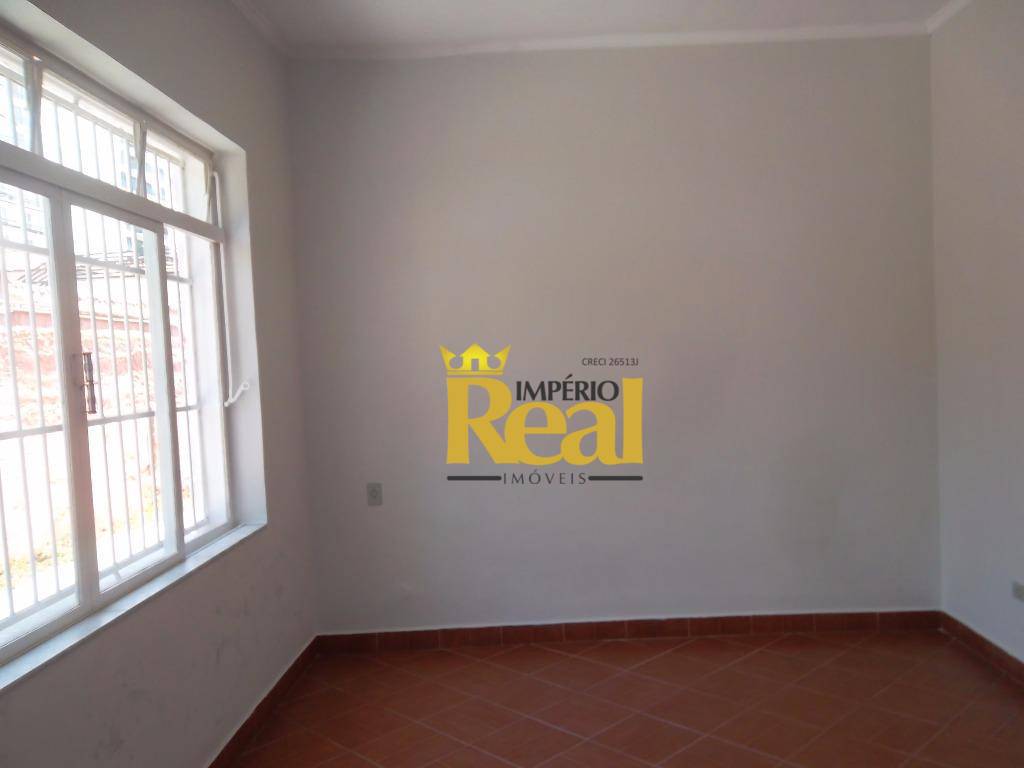 Casa à venda com 4 quartos, 143m² - Foto 5