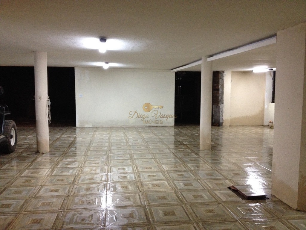 Casa à venda com 5 quartos, 271m² - Foto 39