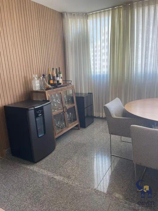 Apartamento à venda com 5 quartos, 170m² - Foto 3