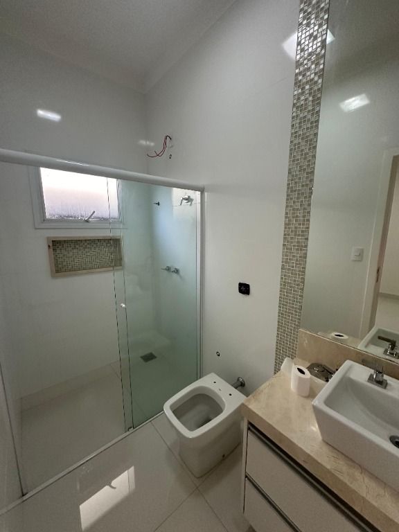 Casa de Condomínio à venda com 4 quartos, 300m² - Foto 12