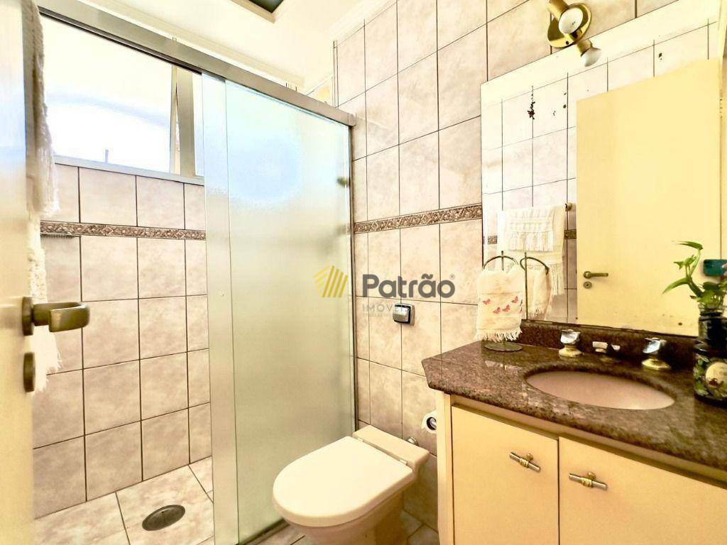 Apartamento à venda com 3 quartos, 127m² - Foto 3