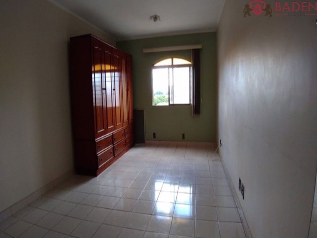 Apartamento à venda com 1 quarto, 36m² - Foto 1