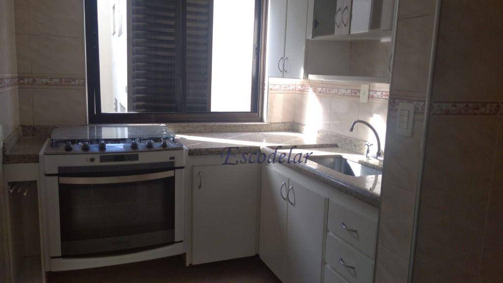 Apartamento à venda com 3 quartos, 120m² - Foto 23