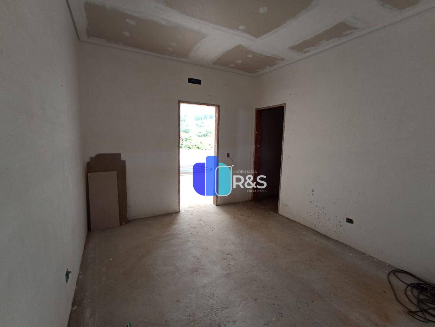 Casa à venda com 3 quartos, 250m² - Foto 24