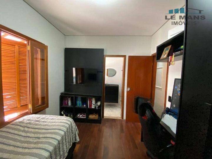 Casa de Condomínio à venda com 4 quartos, 340m² - Foto 28