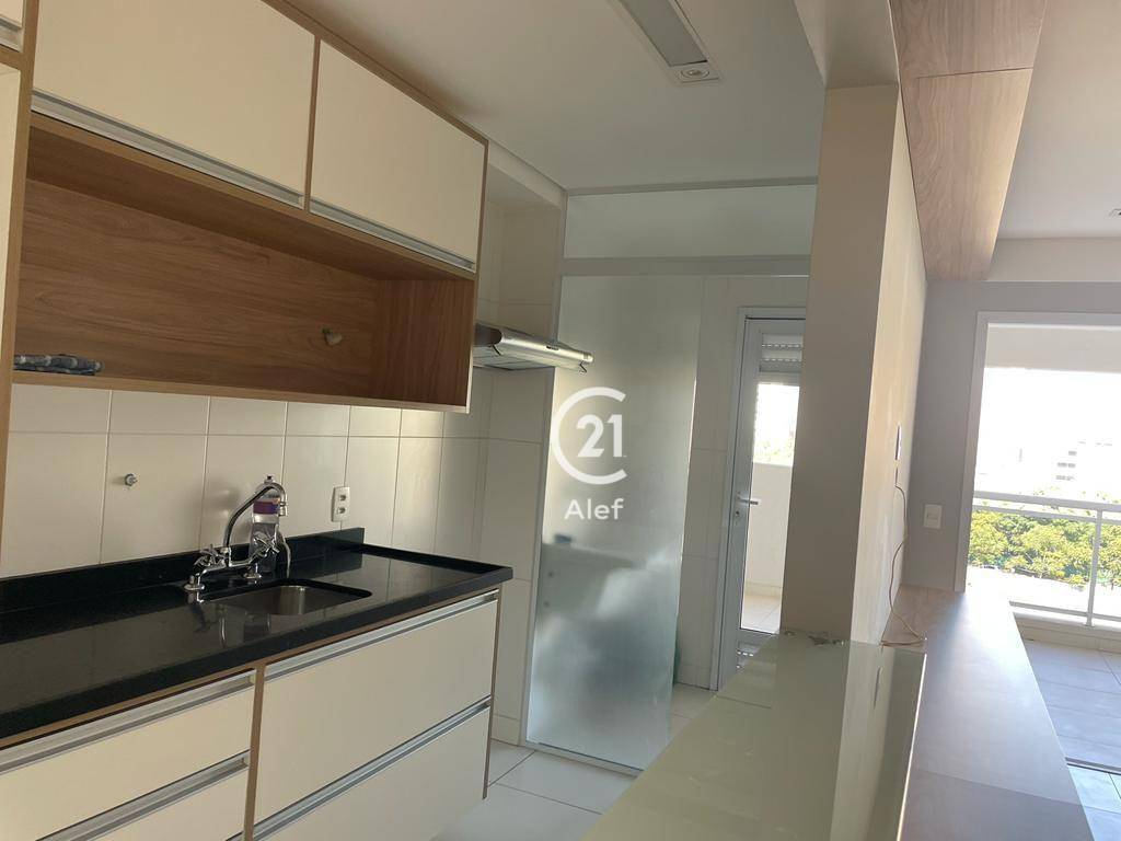 Apartamento para alugar com 2 quartos, 79m² - Foto 11