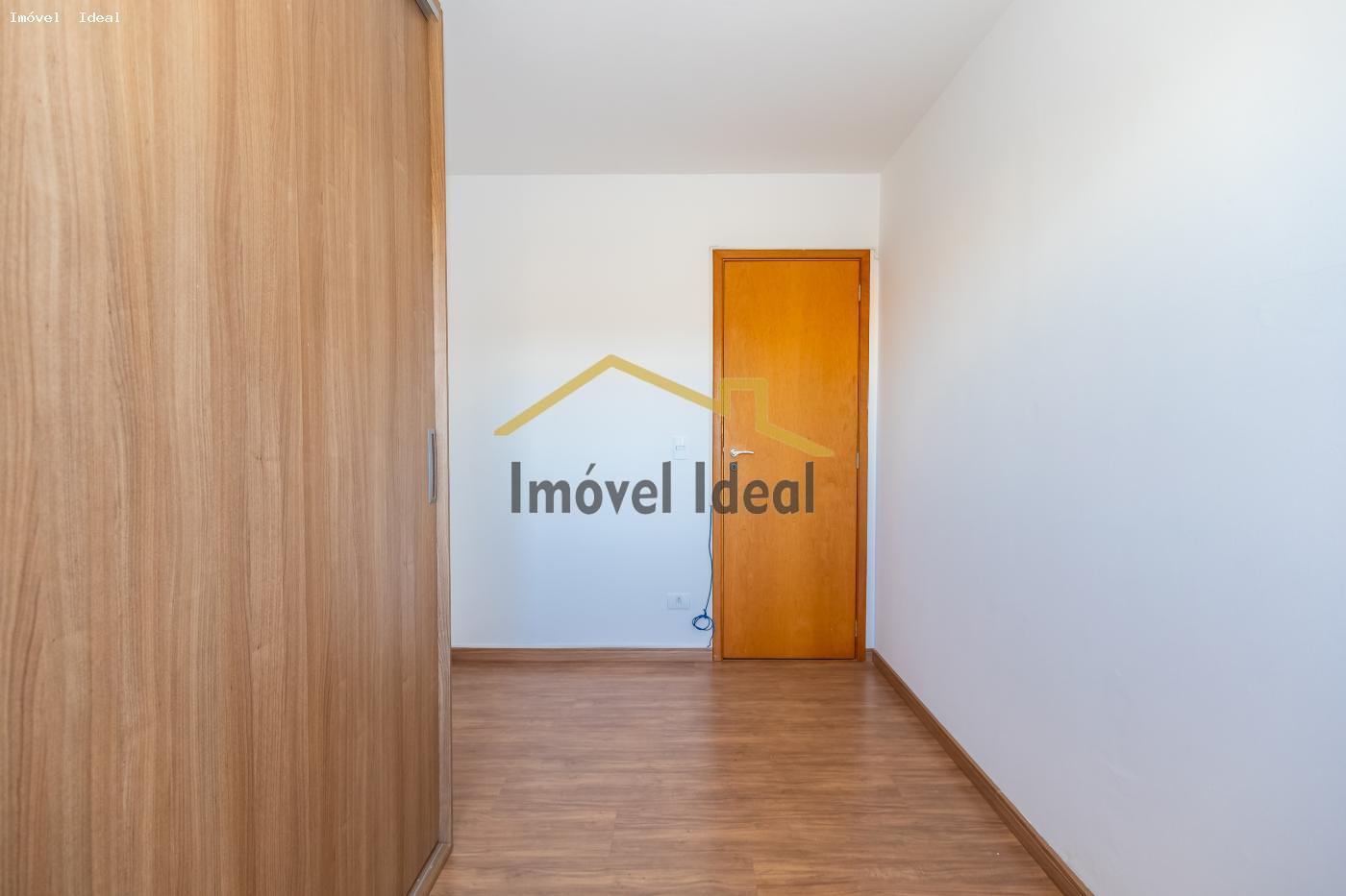 Apartamento à venda com 3 quartos, 75m² - Foto 15