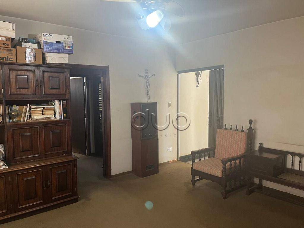 Casa à venda com 3 quartos, 385m² - Foto 26