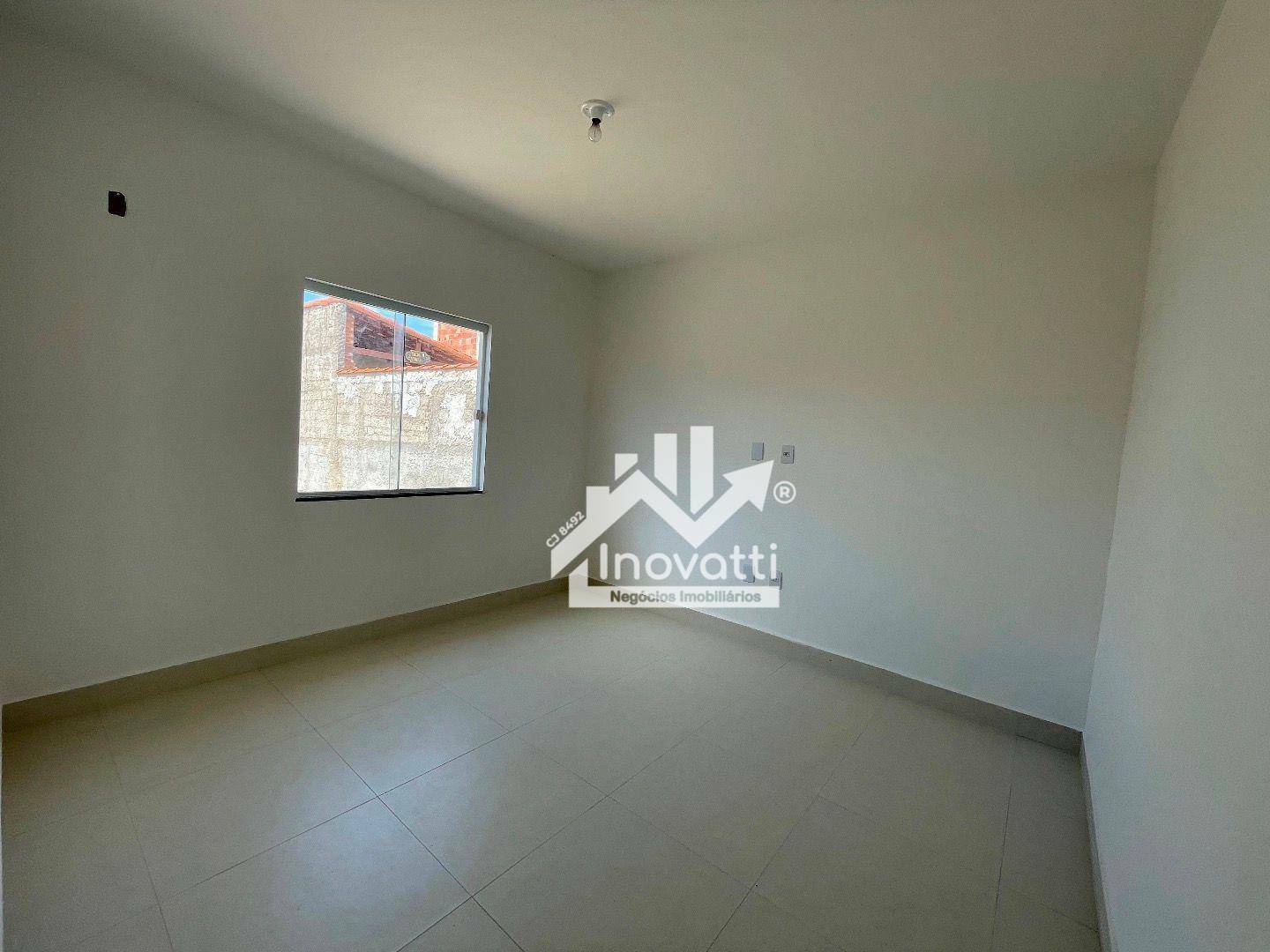 Casa à venda com 2 quartos, 90m² - Foto 12