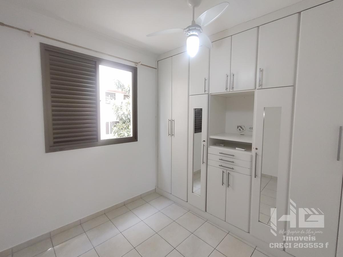 Sobrado à venda com 3 quartos, 200m² - Foto 25