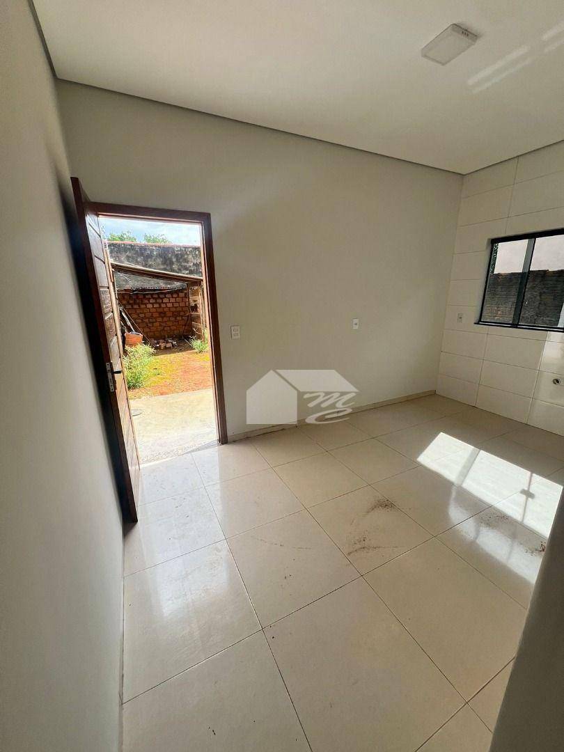 Casa à venda com 2 quartos, 75m² - Foto 14