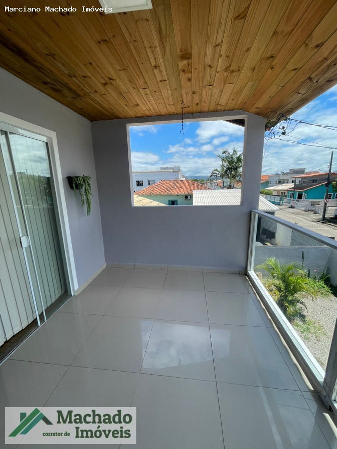 Casa à venda com 6 quartos, 260m² - Foto 13