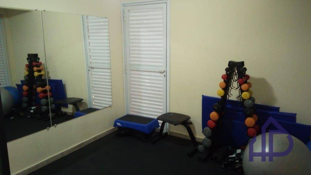 Apartamento para alugar com 3 quartos, 70m² - Foto 15